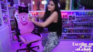 TikTok HOT