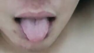 Queen of cum swallow very huge load . Yummy