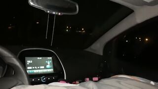 Fucked her outside the Car and got some Top inside Nutted on her Ass