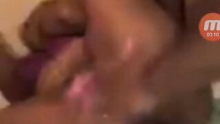 Instagramthots Girl Squirting Live on Instagram @therealdevian2