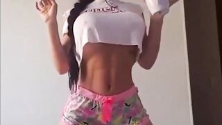 hotgirl uplive lộ hàng