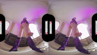 VR Porn Carly Rae Summers As Ivy Valentine on VR CosplayX