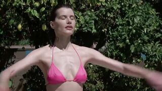 Geena Davis un Bikini