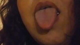 Bbw spits cum into his mouth