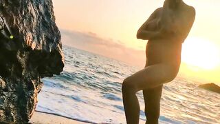 Amateur couple get caught on beach