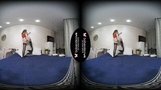 Solo Plumper, Eva Berger is Gently Masturbating, in VR