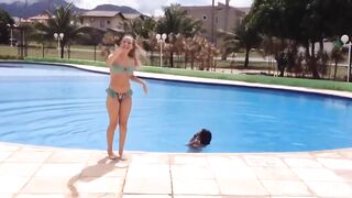 Best friends challenge in pool # BFF - yoga challengs water - desafio da piscina # 5