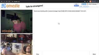 Omegle Sexy Girl Spreads Pussy