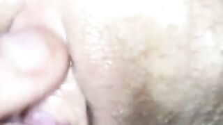 Fingering my wife to am orgasm