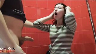 Slut Suck in Toilet