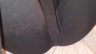 Trying cameltoe leggings