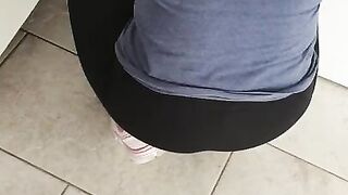 Step Mom Pulled off Leggings Fucking Step Son in Laundry Room