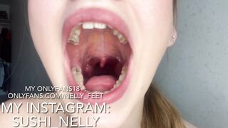 Onlyfans Girl Shows her Uvulu, Mouth and Tongue