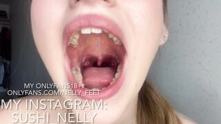 Onlyfans Girl Shows her Uvulu, Mouth and Tongue