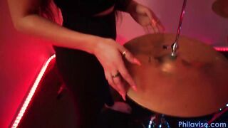 PATRICK DELPHIA-Fucking in the Drum Room with Reina Ryder