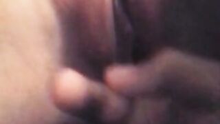 Fingering GF pussy pt 2