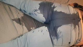 GF Pees her Jeans in Bed. why get out of Bed to Pee when your Comfy? ;)