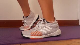 Domina Zarela - Adidas Sneakers Fetish - Stretching and Warming up before Starting my Workout