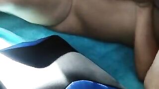 Cumshot hairy pussy