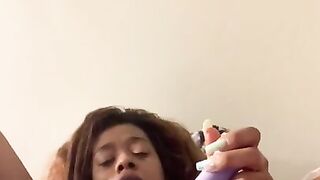 WATCH NOW SEXY EBONY N LATINA MILF COMES HARD FROM CLIT VIBRATOR