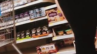 Random Gilf huge booty teases stranger at store