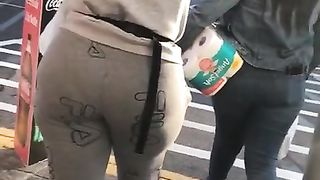 HATIAN BUBBLE BOOTY IN GRAY FILA SWEATS(TEASER)