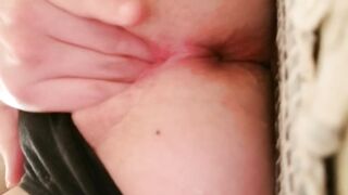 girl Masturbates Until She Squirts