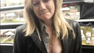 Paulina Public – Quick Cum at the Home Depot