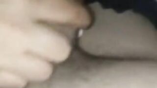 Arab milf Stepmother Sucks Son's Dick To Relax, Has A Big Ass بتمص زبر إبنها عشان يجيب لبنه في فمها