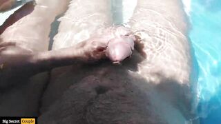 handjob in pool, huge underwater cumshot and lots of sperm