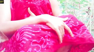 Sri Lankan Desi Aunty Outdoor Fingering&pissingඇන්ටිගෙ මෝල් අමාරැව