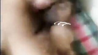 Kashmiri girl fingering and moaning