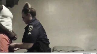 Mature Police Officer Sucks And fucks Black Inmate In Jail