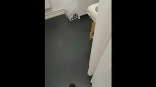 Public MASTURBATING in the DOCTOR'S Room... I'm so hornyy