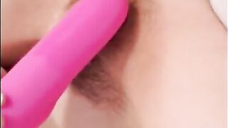 FULL VIDEO, Petite plays with toy until cuming and SQUIRTING