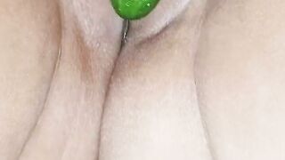 Nida ali Pakistani Desi bhabhi cucumber se chodai