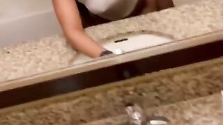 Thick Slut Stepsister getting Fucked in Bathroom