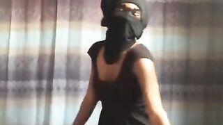 Ninja Cosplay tiktoker dances Lives on Tiktok