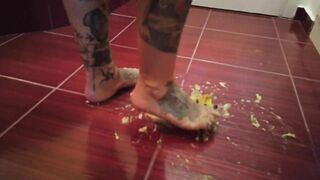 Foot fetish compilation 1 - Feet of a tattooed MILF