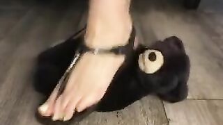 Dominant Feet Crush Fetish