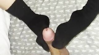 asian GF gives daddy a sockjob in her nike pro volleyball shorts! OnlyFans: stonenbone420