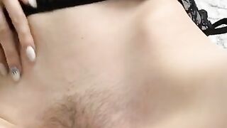 Quick Solo masturbation close-up pussy // Vertical, Mobile, Phone video