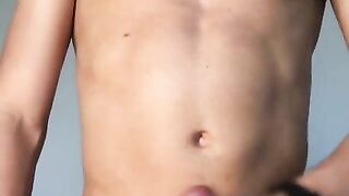 FIT BOY SPILL A HUGE LOAD OF CUM