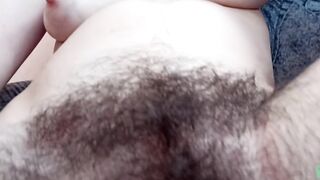 Never shaved HUGE hairy cunt. Thickforest.