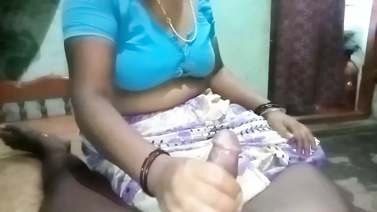 Desi kerala aunty blowjob in unkle coock - MasturHub