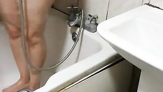 Step mom caught fucking with step son in bathroom without condom