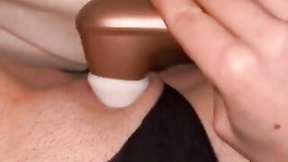 Horny Snapchat Teen using satisfyer pro vibrator