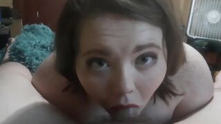 BBW WIFE HELPS ME NUT ON HER FACE