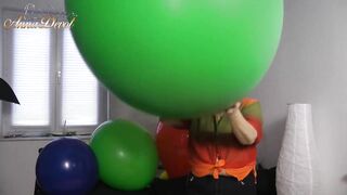 Mega balloon blow up