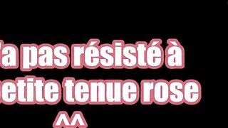 il n a pas resiste a ma petite tenue rose